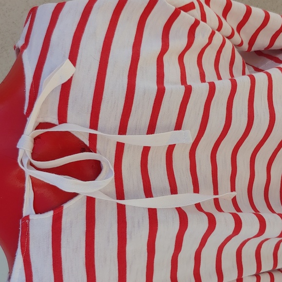 Levi's Women's Striped Red and Cream White Boat Neck Top with Tie back,Large - Picture 6 of 10